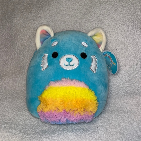 NWT- Squishmallows Plush 8 inch Vanessa the Red Panda - Picture 1 of 3